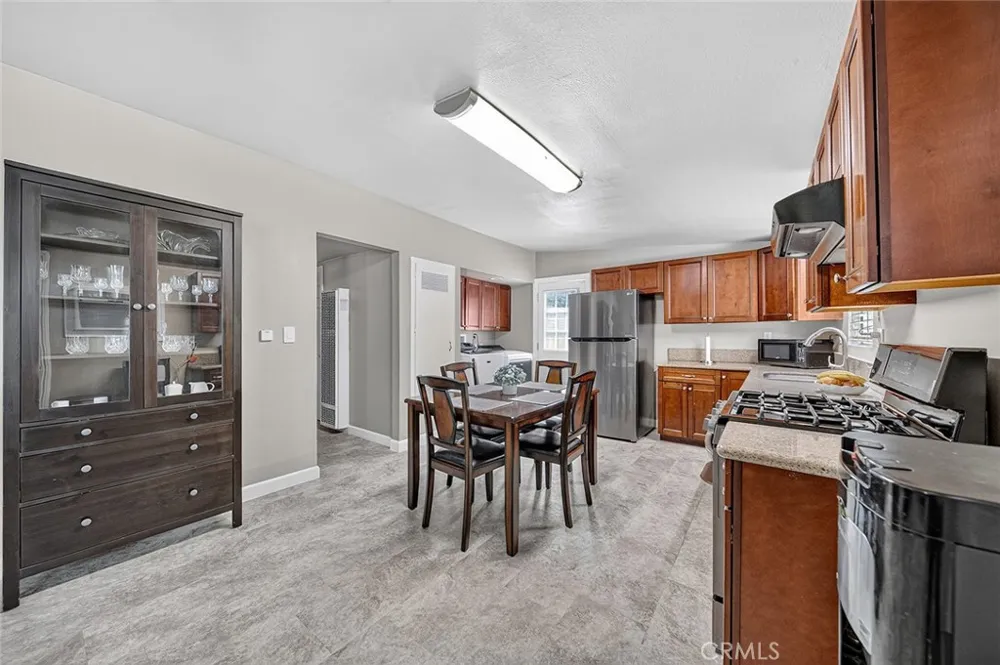 226 Hambledon Avenue La Puente, CA 91744