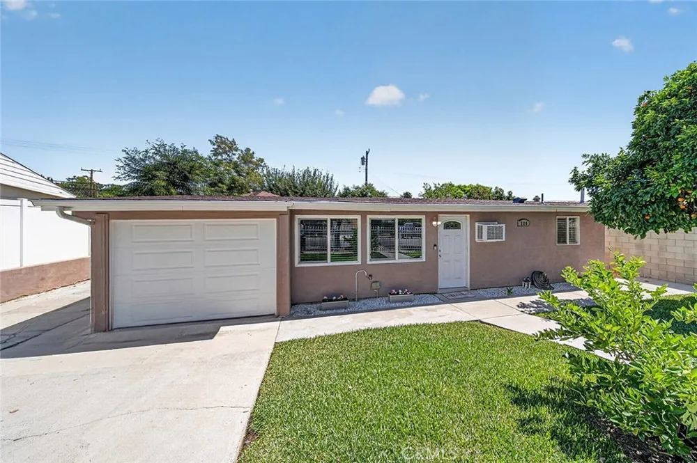 226 Hambledon Avenue La Puente, CA 91744