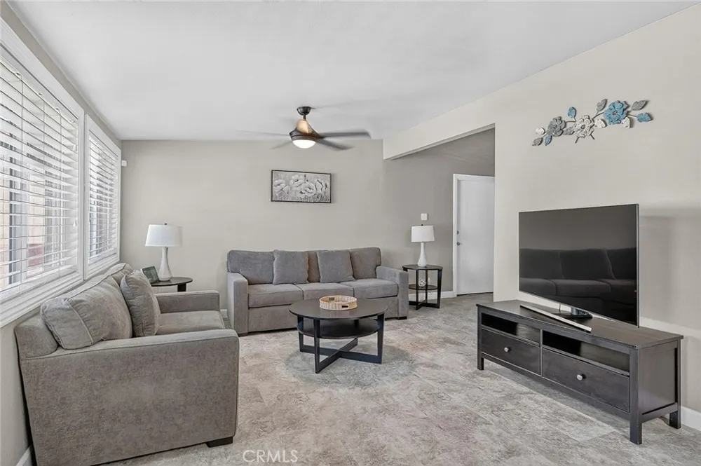 226 Hambledon Avenue La Puente, CA 91744