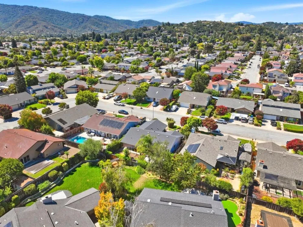 8568 Silvia Street Gilroy, CA 95020