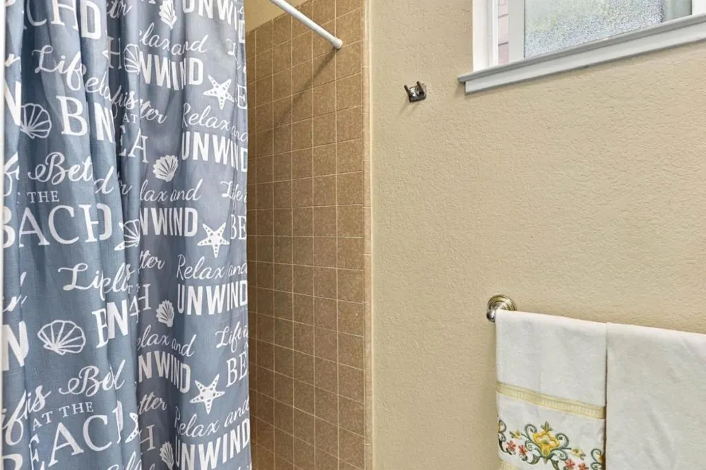 8568 Silvia Street Gilroy, CA 95020