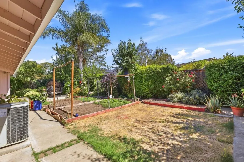 8568 Silvia Street Gilroy, CA 95020