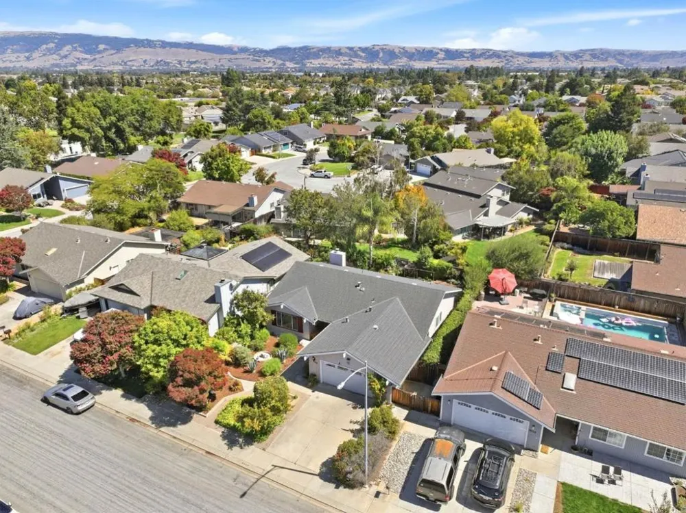 8568 Silvia Street Gilroy, CA 95020