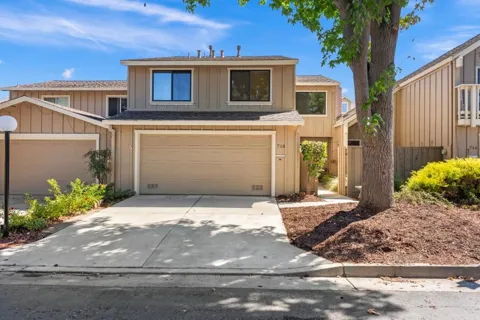718 Russett Terrace