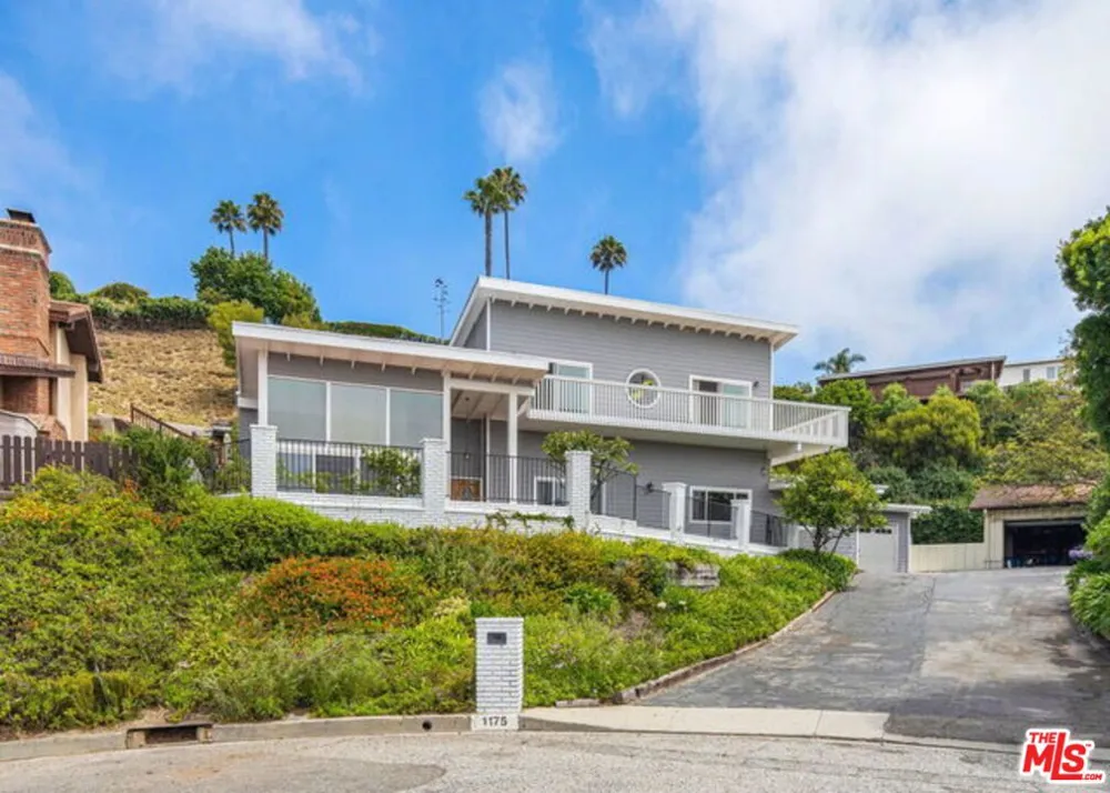 1175 Las Pulgas Place Pacific Palisades, CA 90272