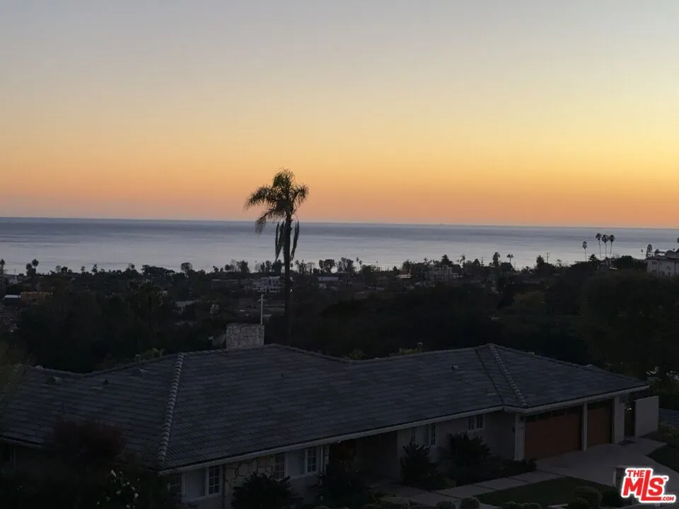 1175 Las Pulgas Place Pacific Palisades, CA 90272