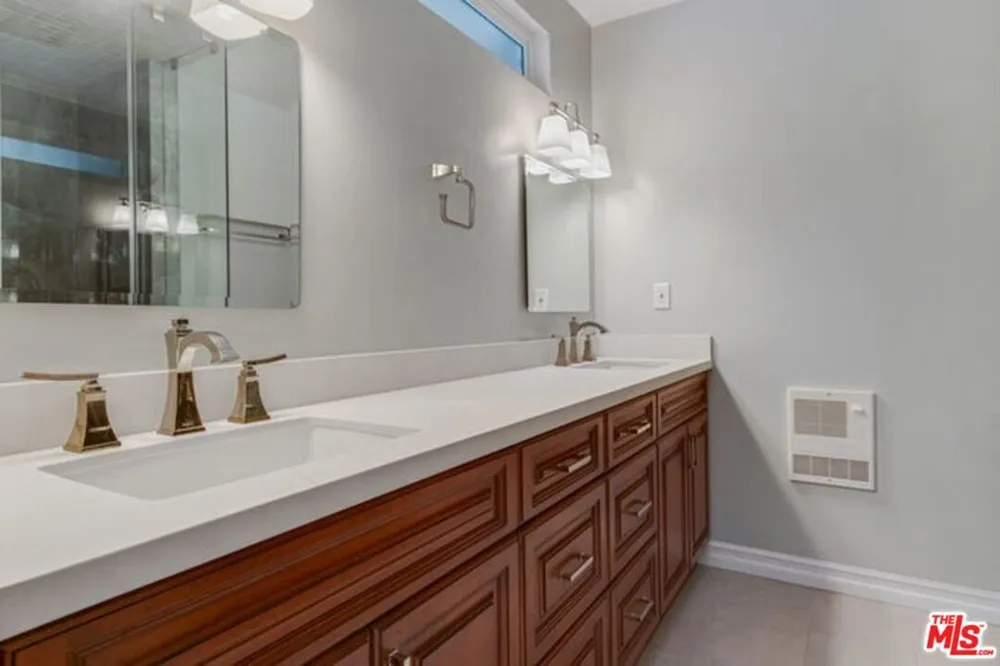 1175 Las Pulgas Place Pacific Palisades, CA 90272