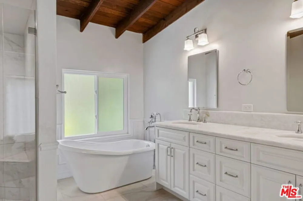 1175 Las Pulgas Place Pacific Palisades, CA 90272