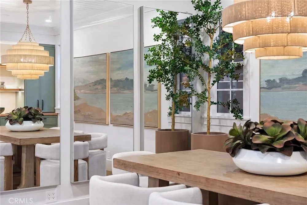 327 Amethyst Newport Beach, CA 92662