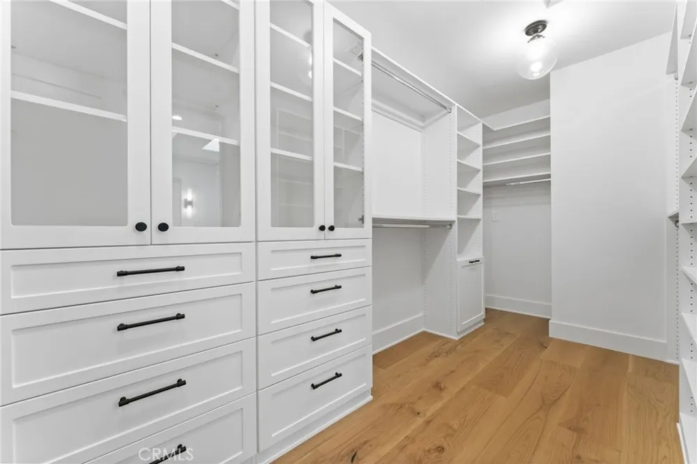 327 Amethyst Newport Beach, CA 92662