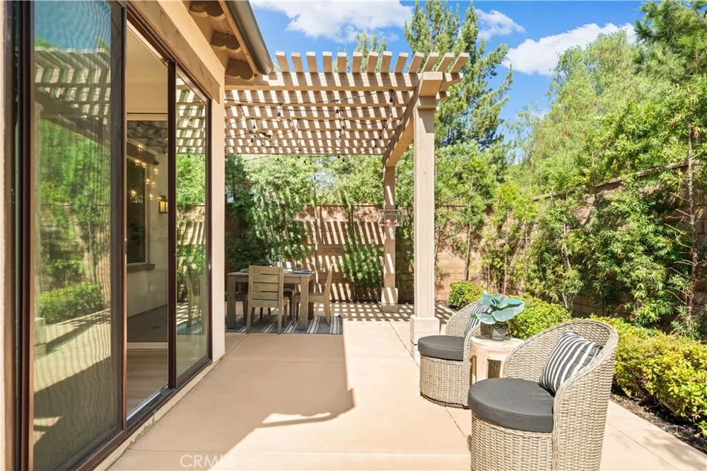 54 Painted Cameo Irvine, CA 92602