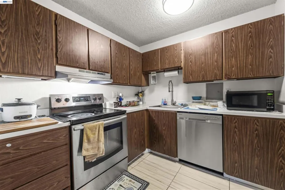 555 Pierce St #522 Albany, CA 94706
