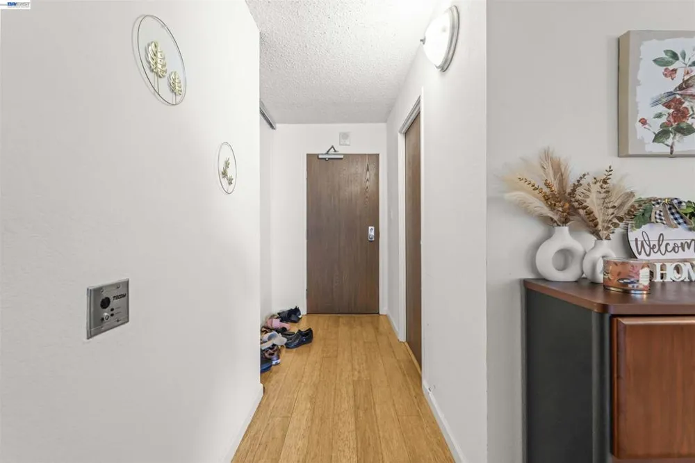 555 Pierce St #522 Albany, CA 94706