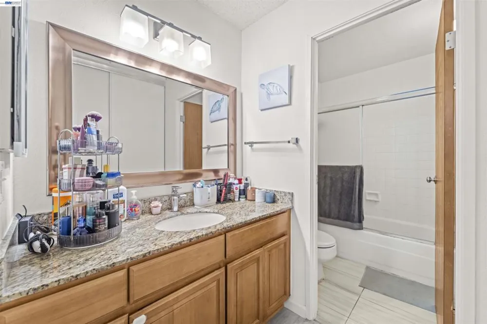 555 Pierce St #522 Albany, CA 94706