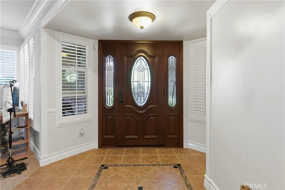 2512 Moffitt Way Bakersfield, CA 93309