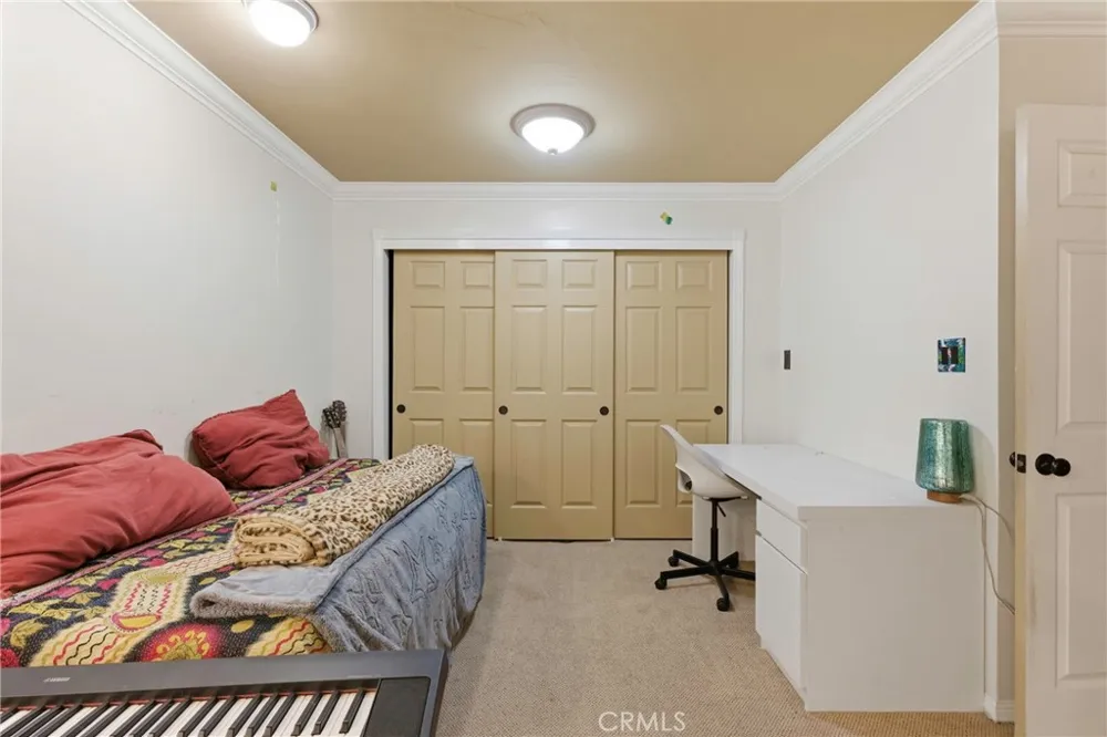 2512 Moffitt Way Bakersfield, CA 93309