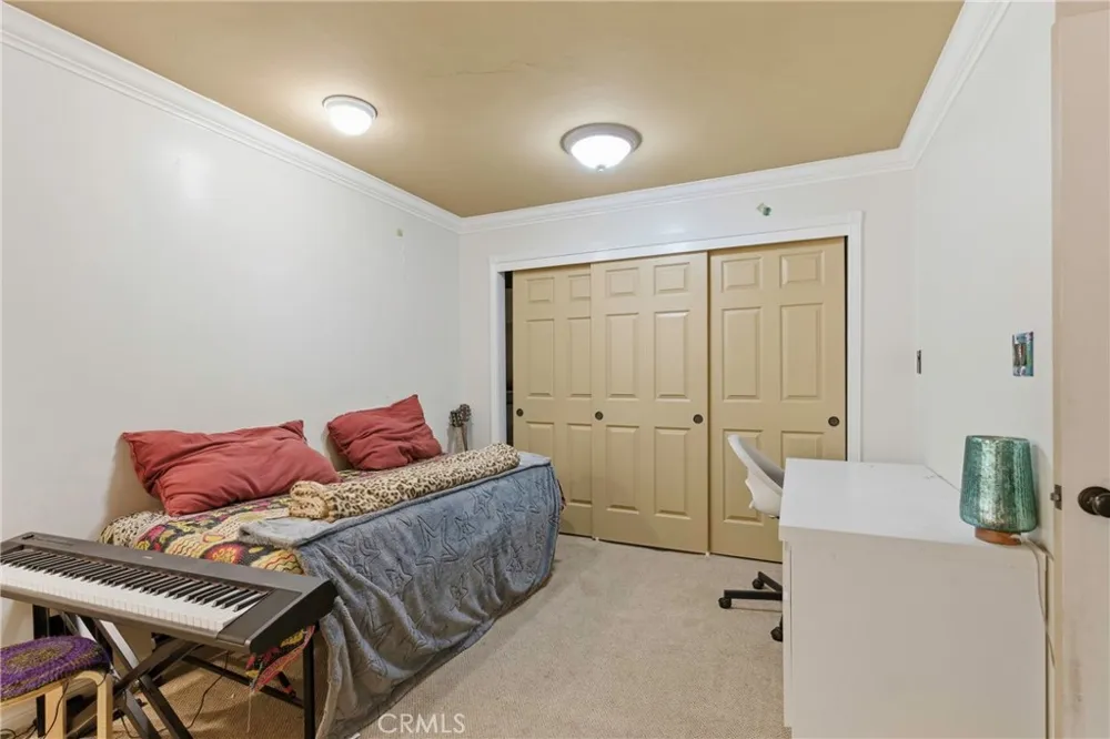 2512 Moffitt Way Bakersfield, CA 93309