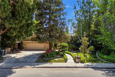 2512 Moffitt Way