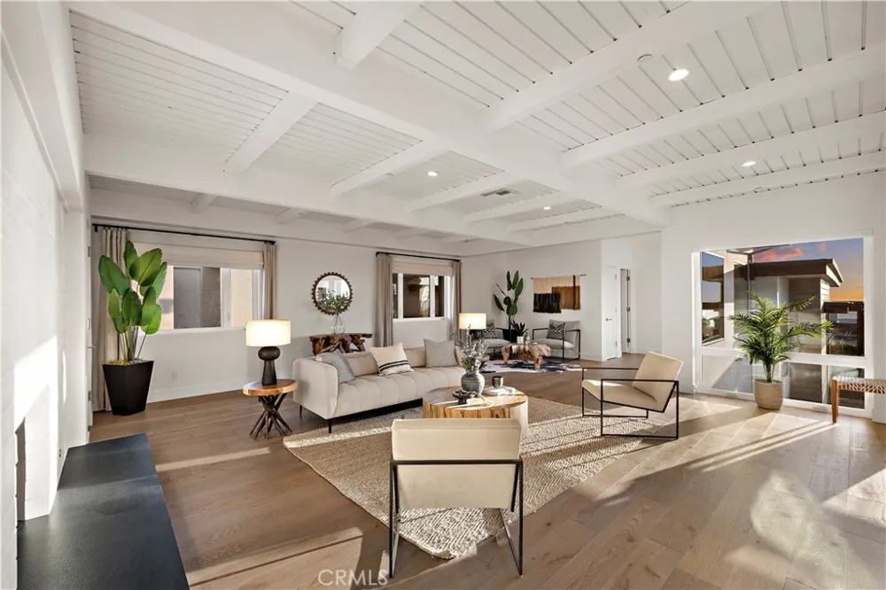 4004 Calle Louisa San Clemente, CA 92672