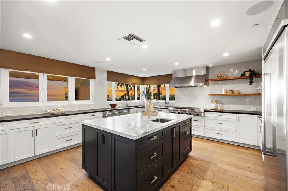 4004 Calle Louisa San Clemente, CA 92672