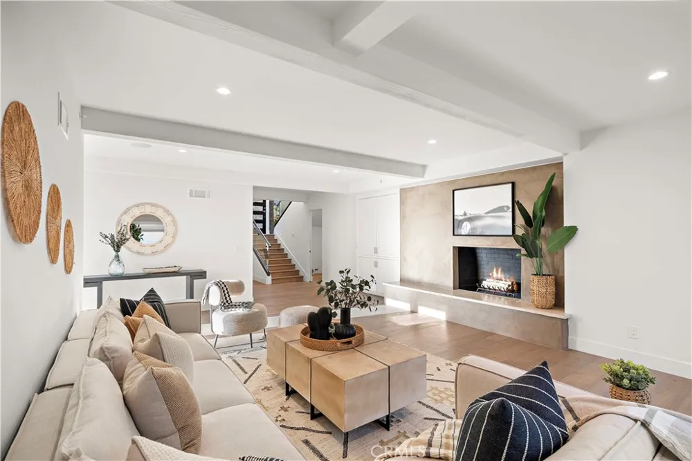 4004 Calle Louisa San Clemente, CA 92672