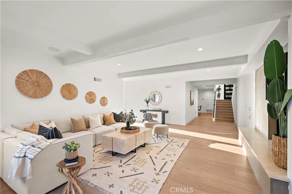 4004 Calle Louisa San Clemente, CA 92672