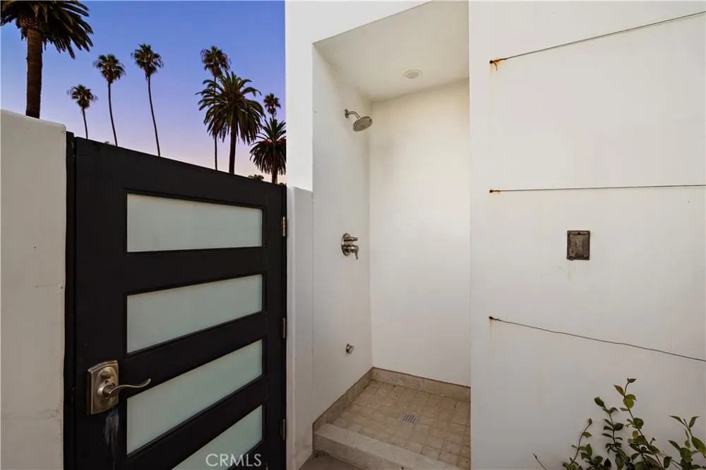 4004 Calle Louisa San Clemente, CA 92672