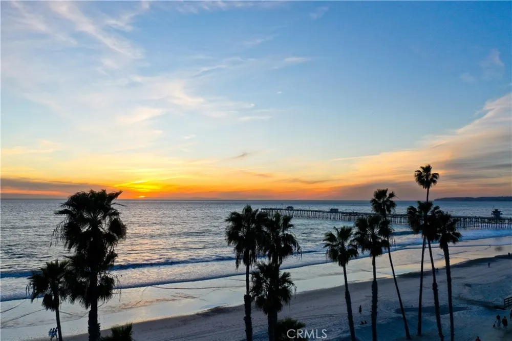 4004 Calle Louisa San Clemente, CA 92672