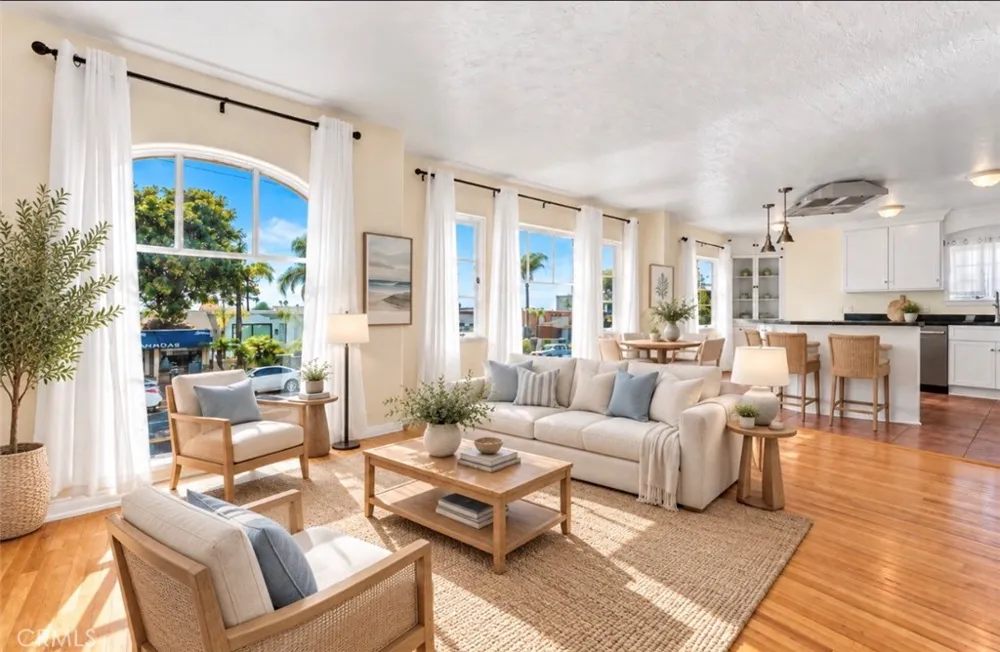 976 S Coast Highway #A Laguna Beach, CA 92651