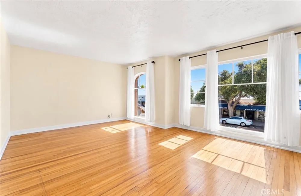 976 S Coast Highway #A Laguna Beach, CA 92651