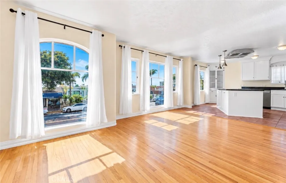 976 S Coast Highway #A Laguna Beach, CA 92651