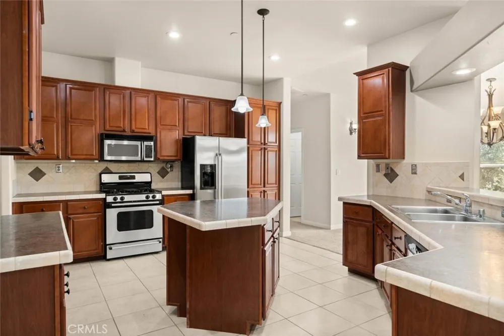 23551 Carona Avenue Corning, CA 96021