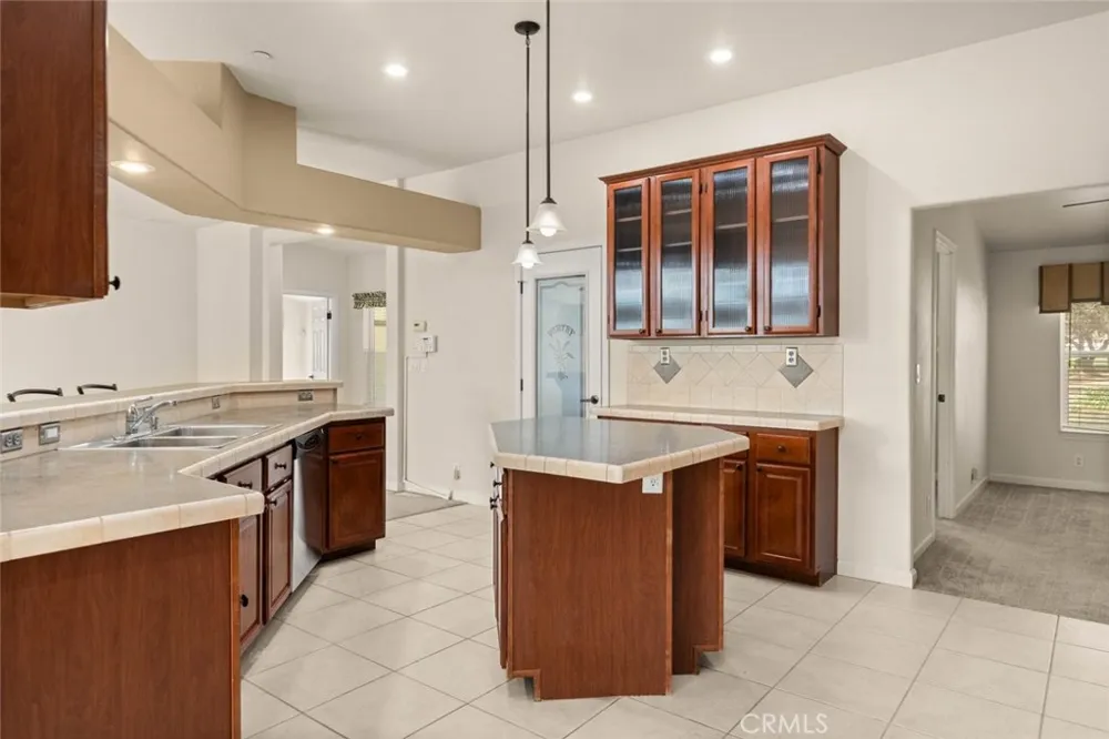 23551 Carona Avenue Corning, CA 96021