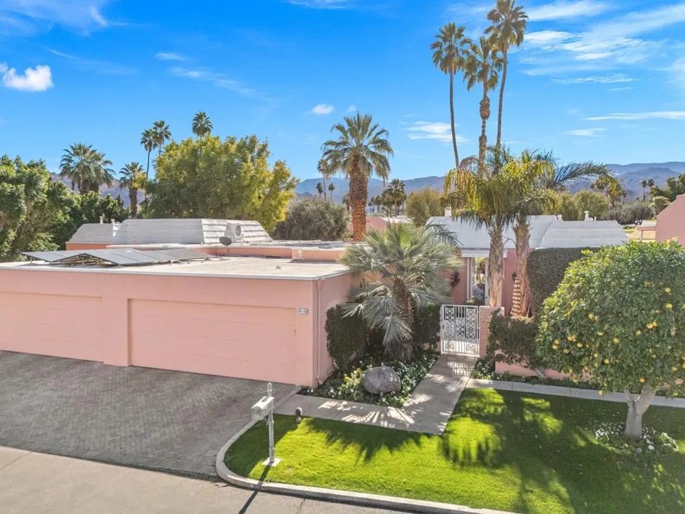 47115 El Menara Circle Palm Desert, CA 92260