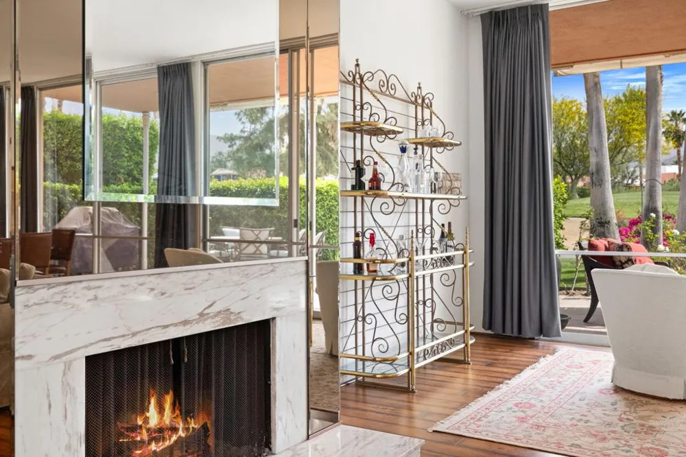 47115 El Menara Circle Palm Desert, CA 92260