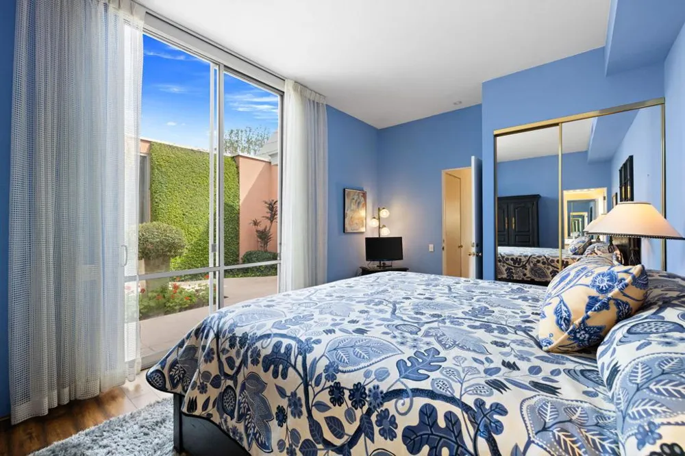 47115 El Menara Circle Palm Desert, CA 92260