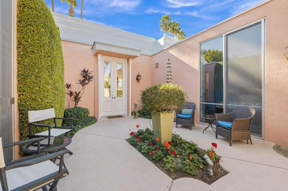 47115 El Menara Circle Palm Desert, CA 92260