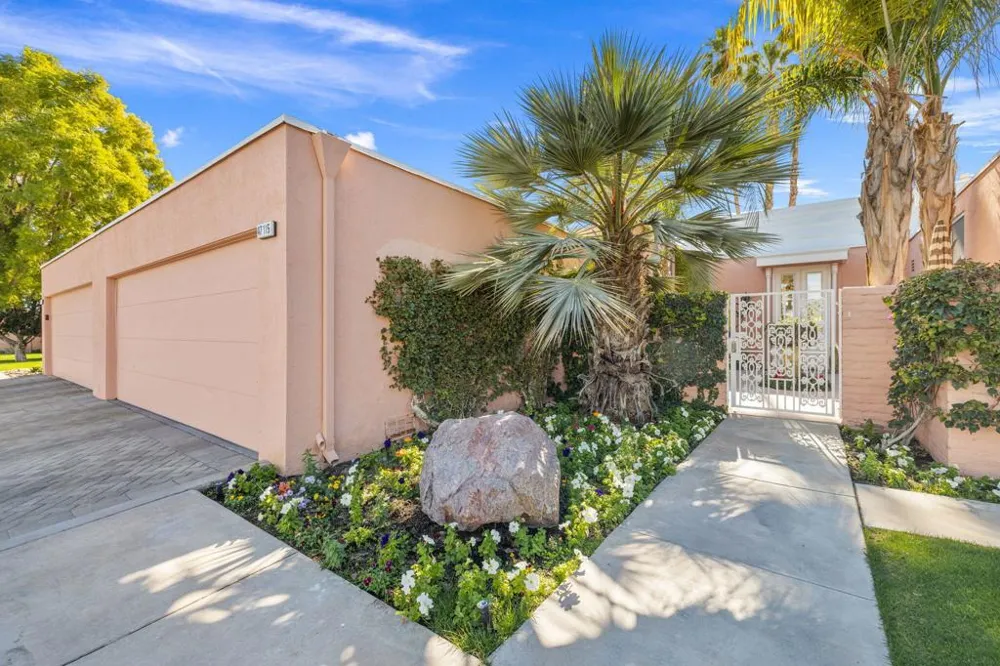 47115 El Menara Circle Palm Desert, CA 92260