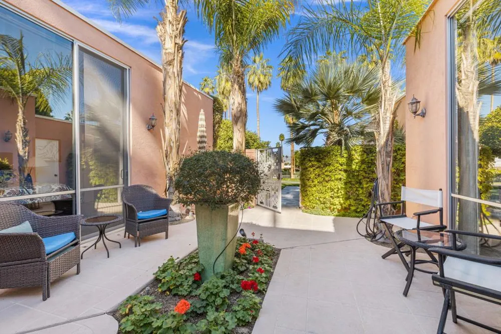 47115 El Menara Circle Palm Desert, CA 92260