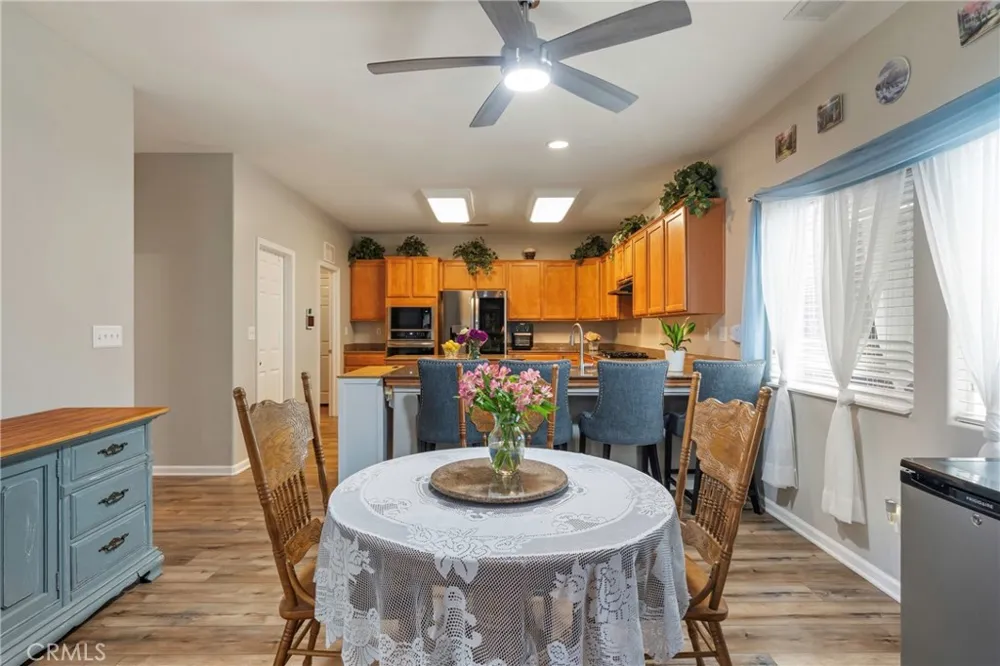 12720 Great Country Drive Bakersfield, CA 93312