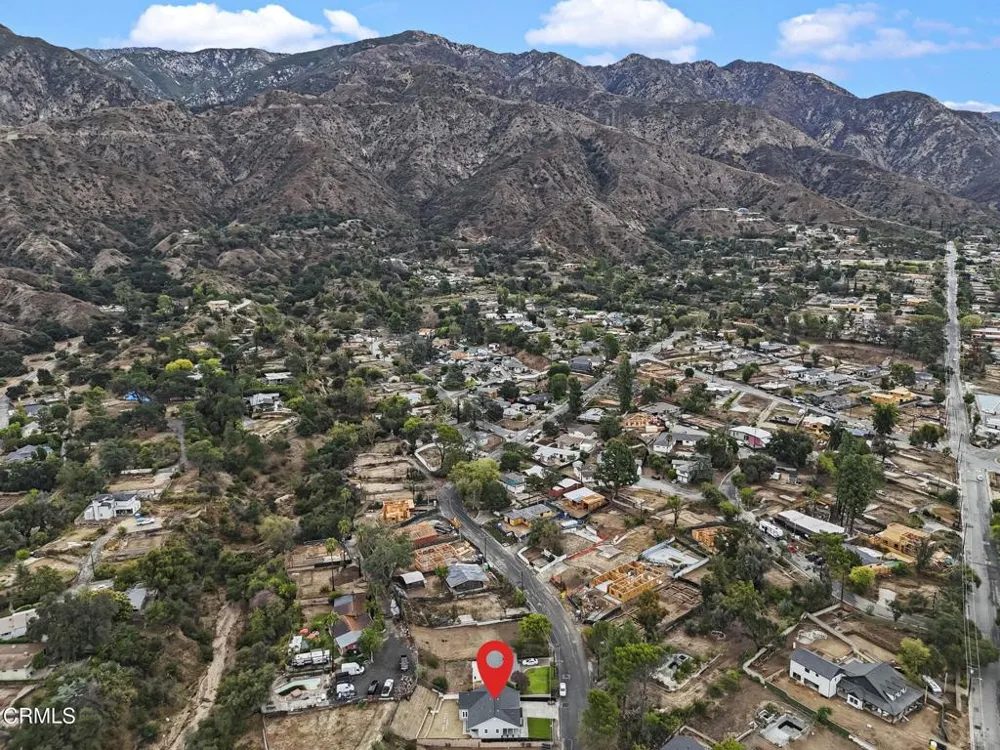 3511 Glenrose Avenue Altadena, CA 91001