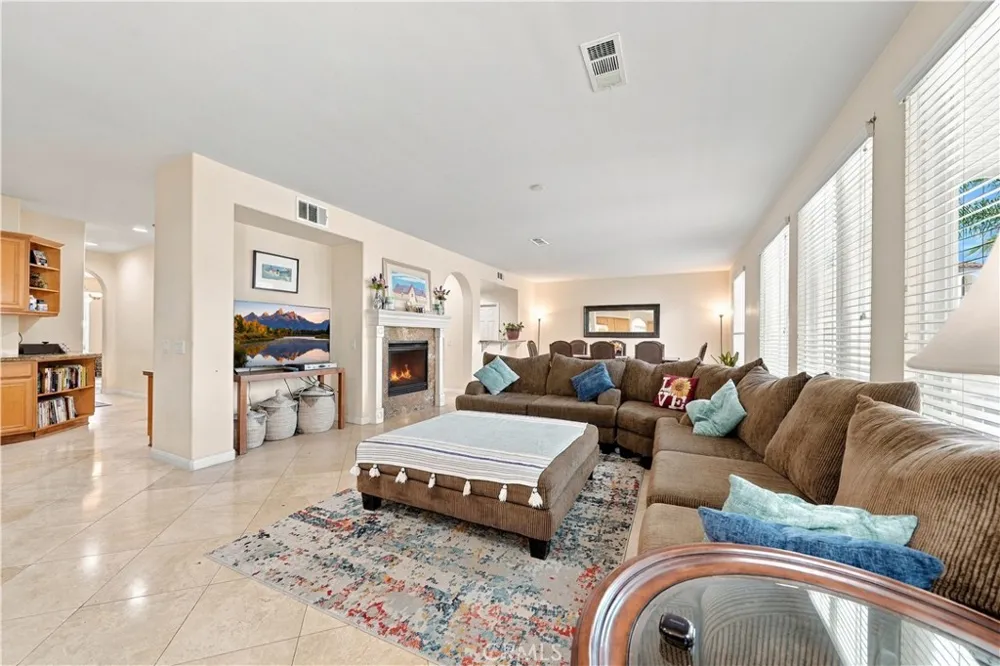31123 Hickory Place Temecula, CA 92592