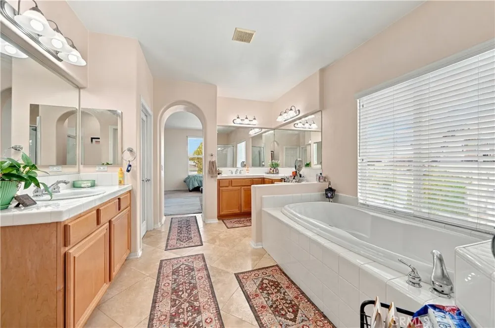 31123 Hickory Place Temecula, CA 92592