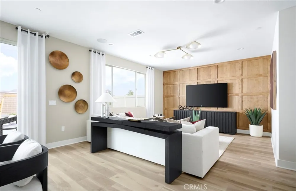 29695 Ironview Drive Menifee, CA 92584