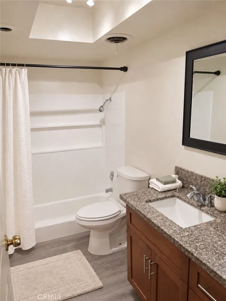500 Evergreen #307 Inglewood, CA 90302