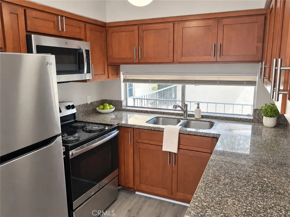 500 Evergreen #307 Inglewood, CA 90302