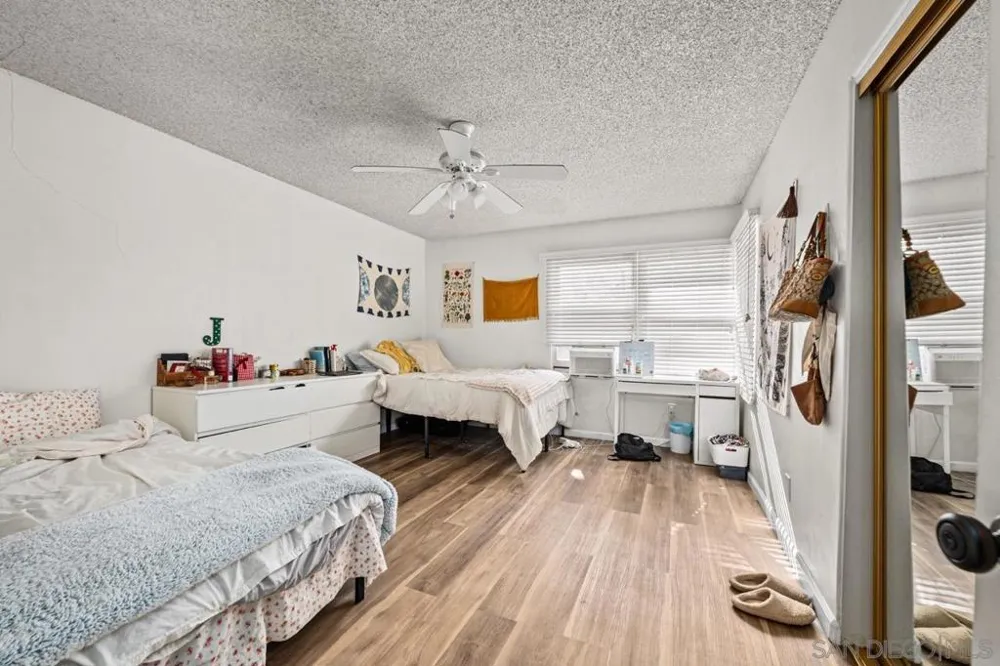 6239 Mary Lane Dr San Diego, CA 92115