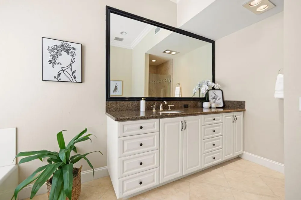 73587 El Hasson Circle Palm Desert, CA 92260