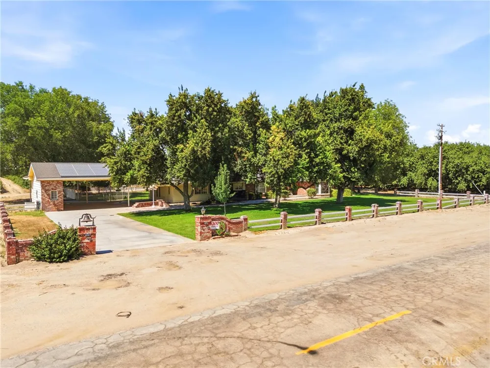 5300 Shafter Road Bakersfield, CA 93313