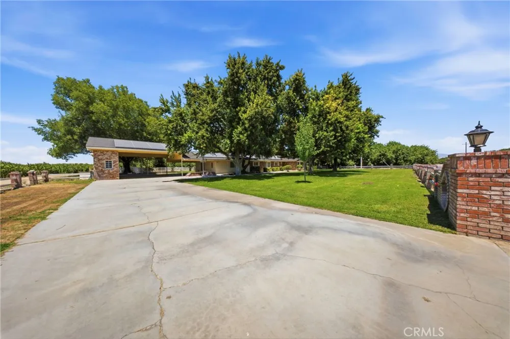 5300 Shafter Road Bakersfield, CA 93313
